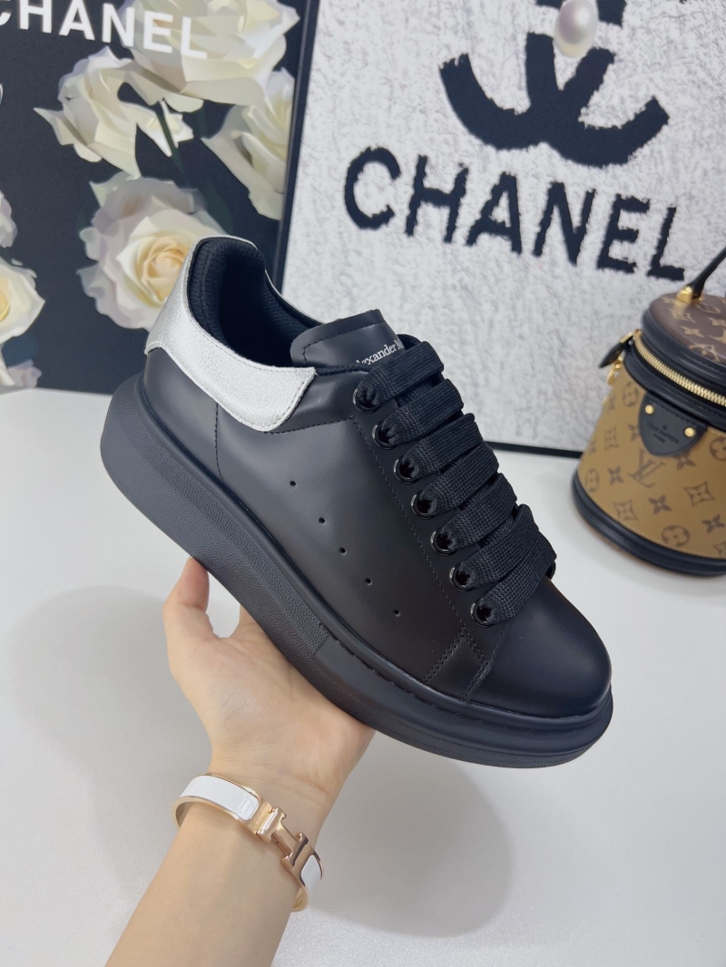 Alexander Mcqueen Casual Shoes